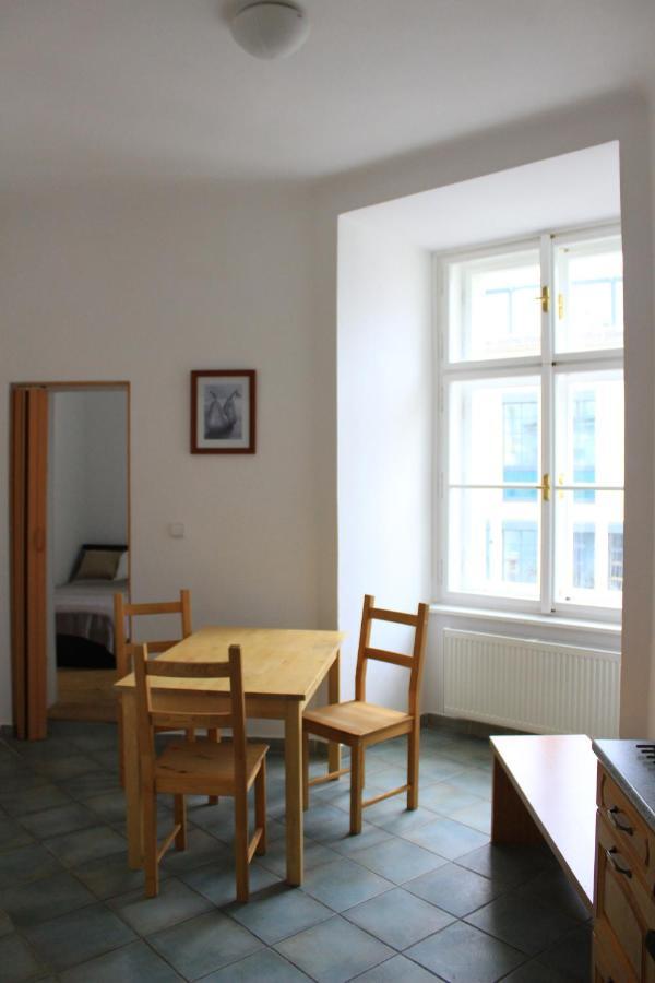 Beautiful Apartments In The City Center Prága Kültér fotó