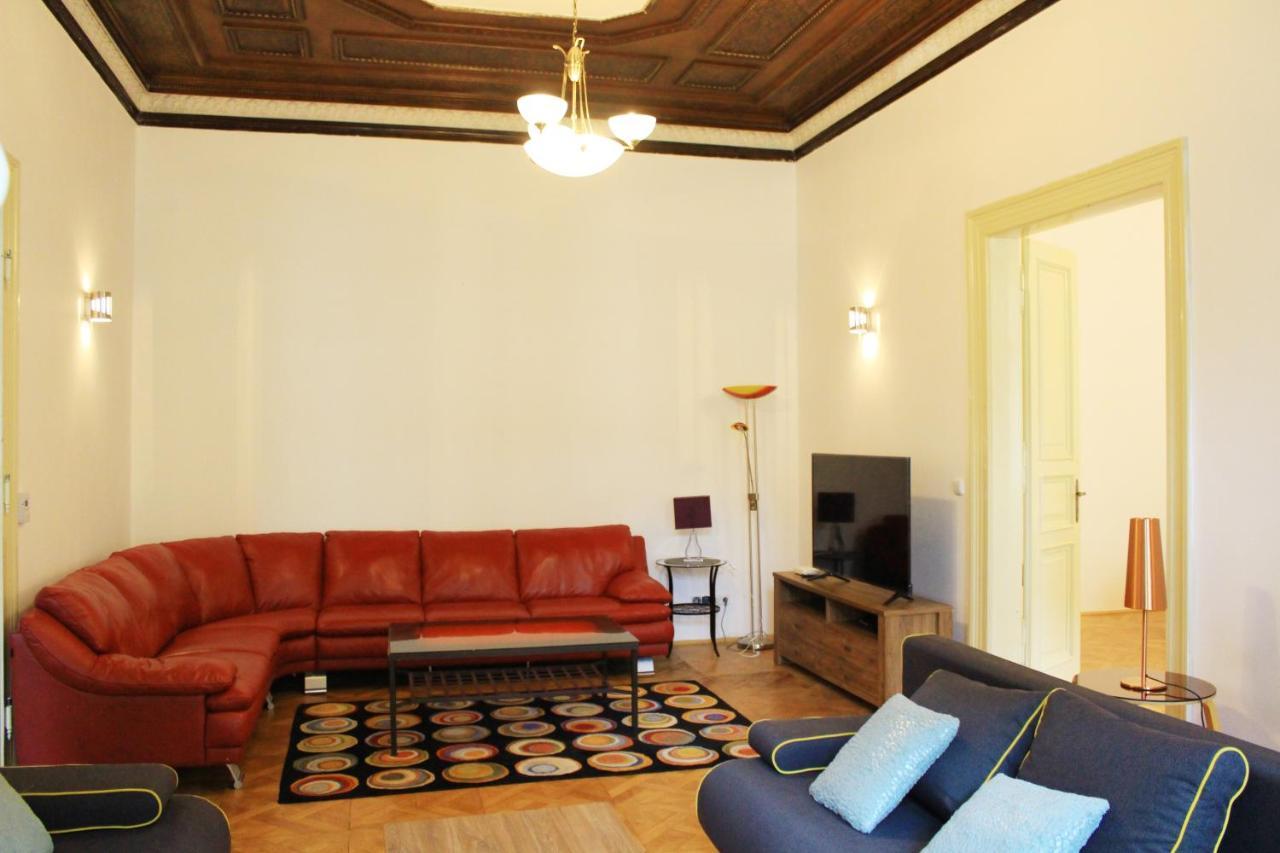 Beautiful Apartments In The City Center Prága Kültér fotó