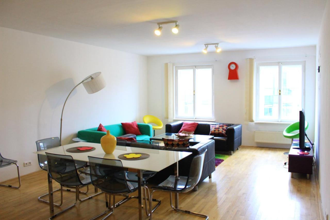Beautiful Apartments In The City Center Prága Kültér fotó
